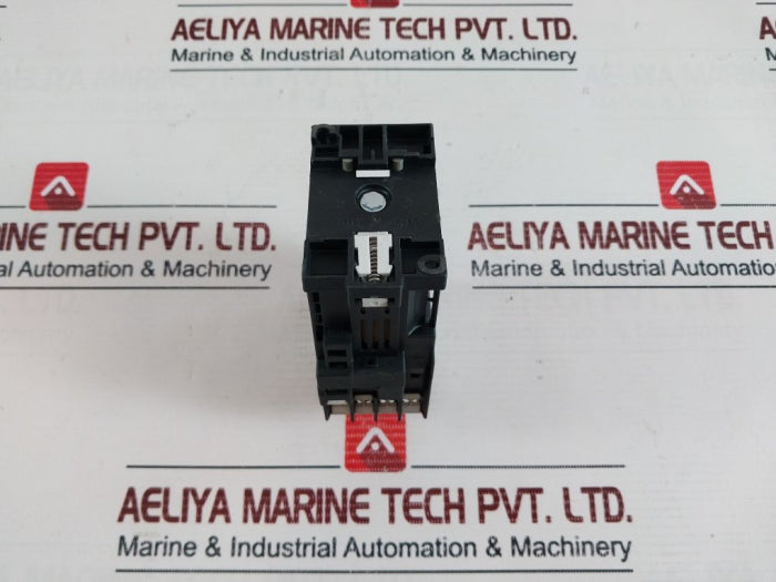 Siemens 3Th30 22-0B Air Break (Aux) Contactor Relay 220V Dc