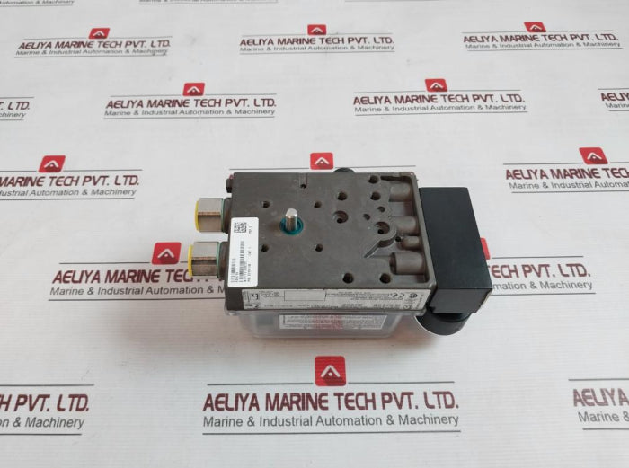 Siemens 6Dr7101-1An14-4Bc0 Electropneumatic Positioner Sipart Ps100 Rev:01 Ip66