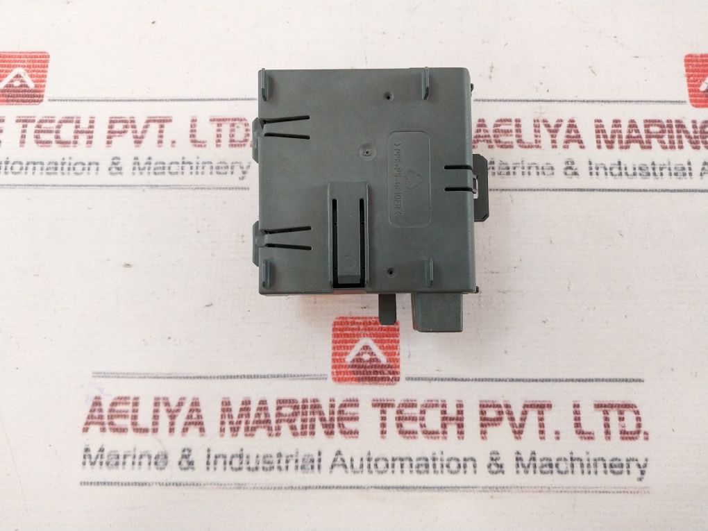 Siemens 6Es7 195-7Hb00-0Xa0 Bus Module
