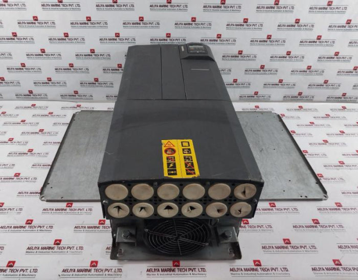 Siemens 6Se440-2Ud35-5Fa1 Micromaster 440 Ac Drive 6Se64000Bp000Aa0 Ip20