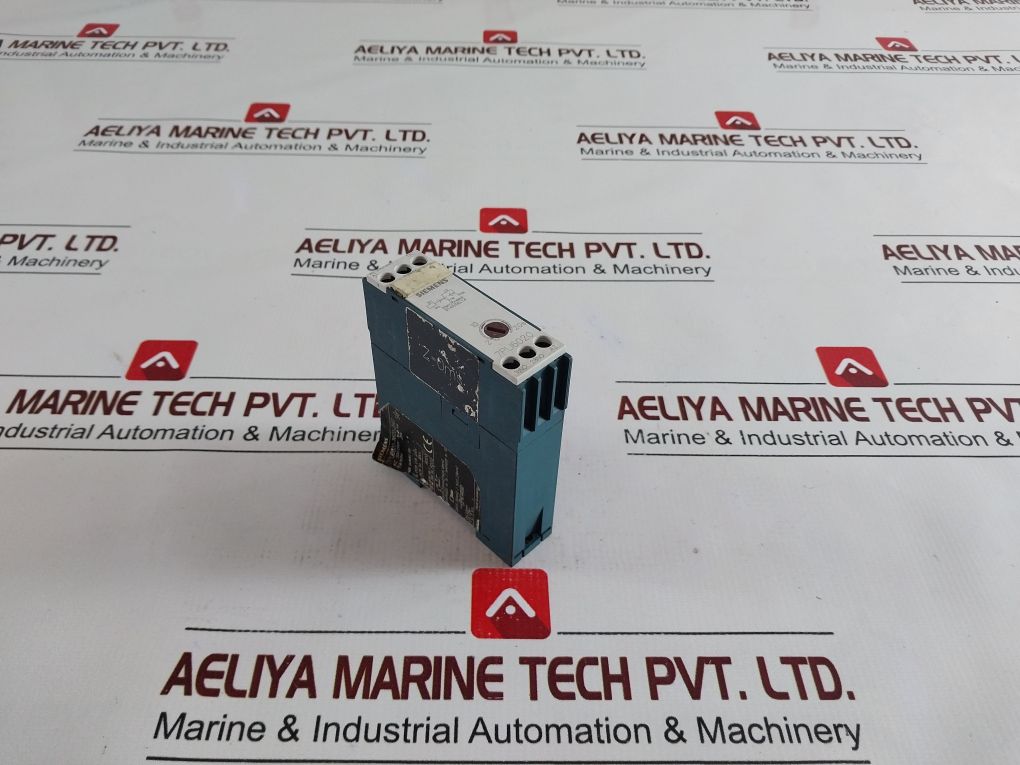 Siemens 7Pu6020-7Nn20-zh07 Time Relay