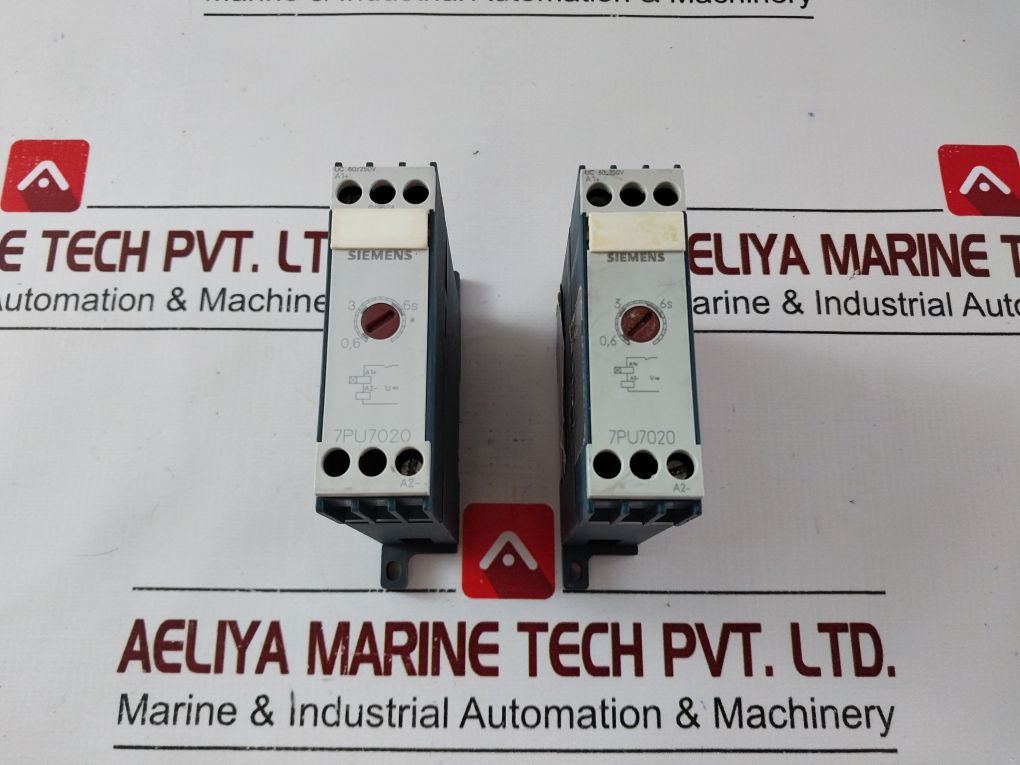 Siemens 7Pu7020-1Cm30 Two Wire Time Relay