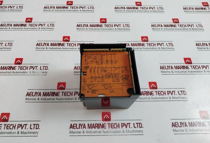 Siemens Lfl1.335 Gas Burner Controller Series-01 230V 50-60Hz 3.5Va