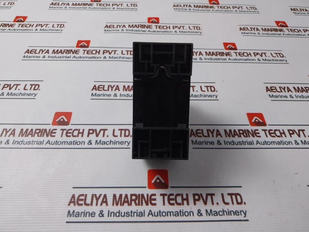 Siemens Sirius 3Rv1021-0Ga10 Circuit Breaker