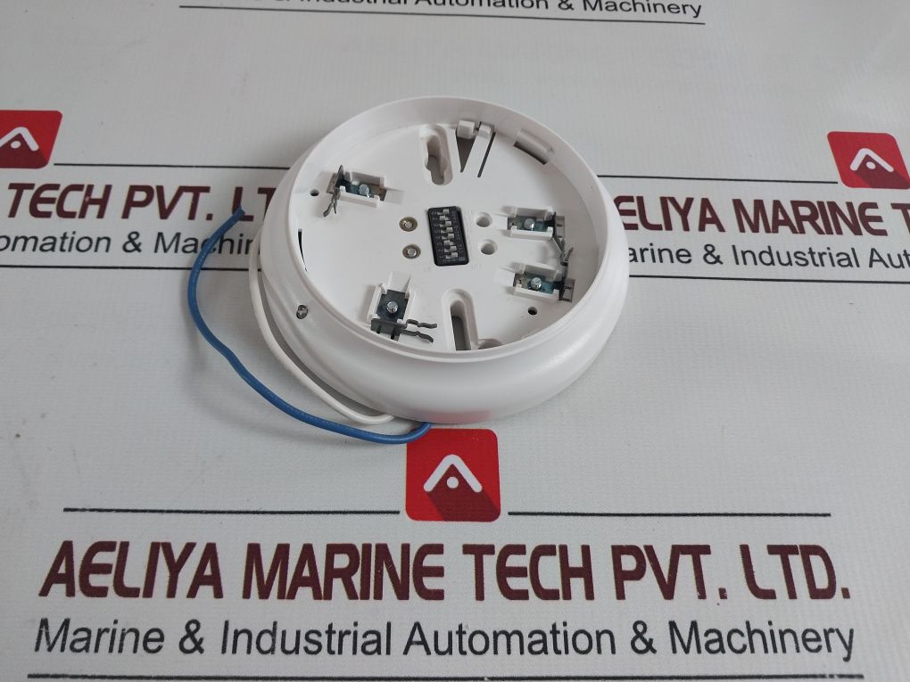 Simplex 4098-9789 Smoke/Heat Detector Base – Aeliya Marine