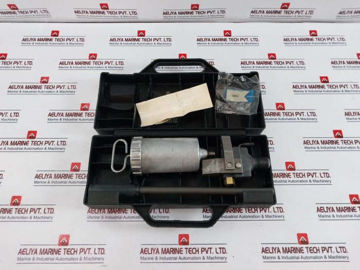 Skf 226400 Hydraulic Oil Injector 728383