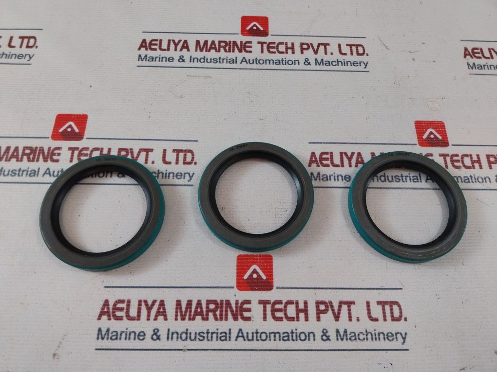 Lot Of 3X Skf 28697 Oil Shaft Seal Crwh1 P