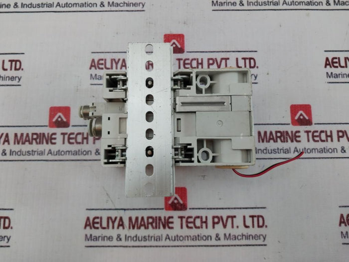Smc Sq1431N-5-c6-q Pneumatic Solenoid Valve 0.2~0.7 Mpa