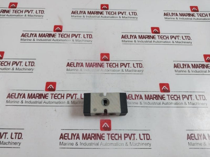 Smc Vf3270-3E-02 Solenoid Valve Ac110V 60Hz Set