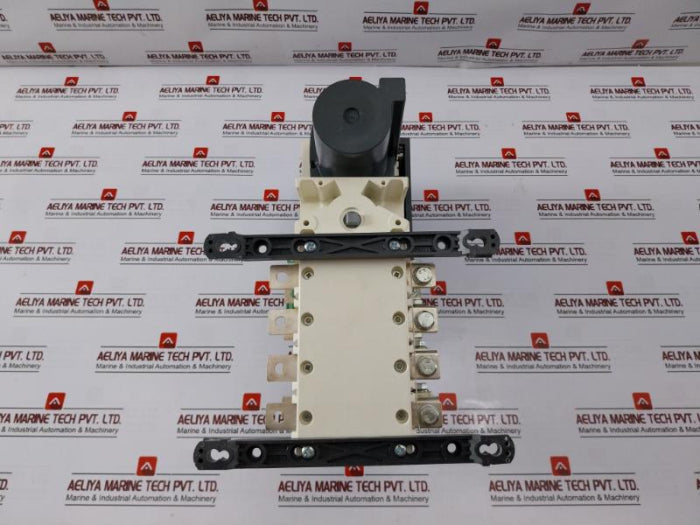 Socomec Atys 200A Motorised Changeover Switch 95234020Sl 2A/24V