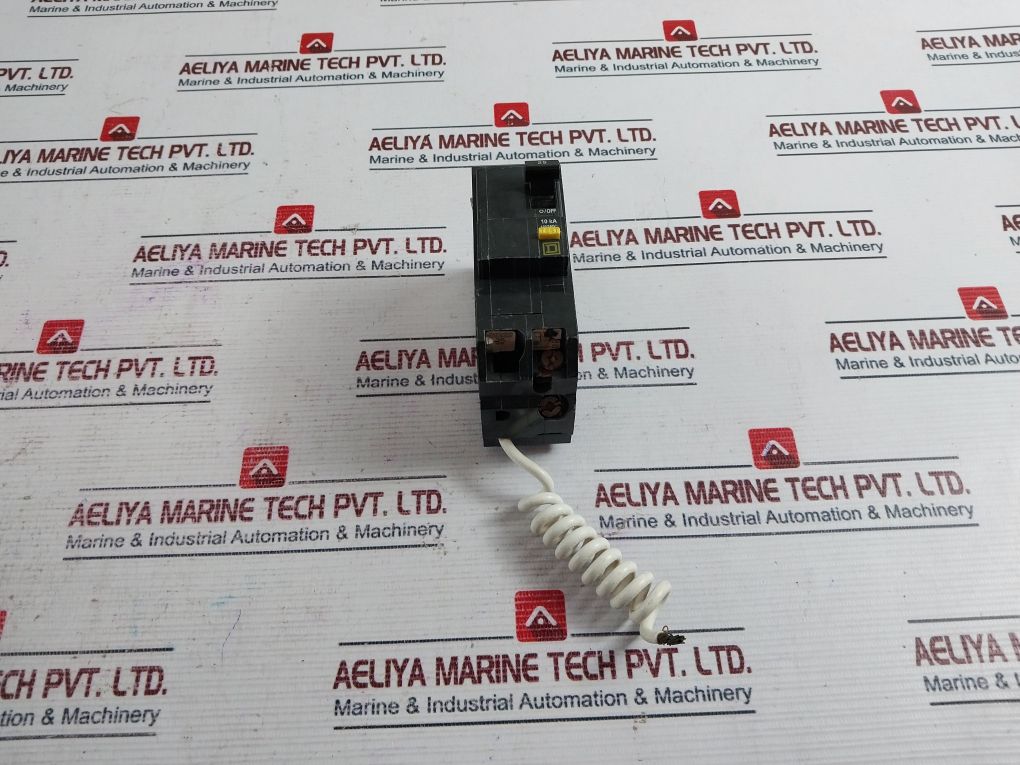 Square D 25A Circuit Breaker 60Hz 88035