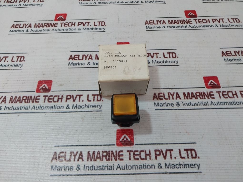 Square D D1Y3Y Illum Pushbutton Operator 9001