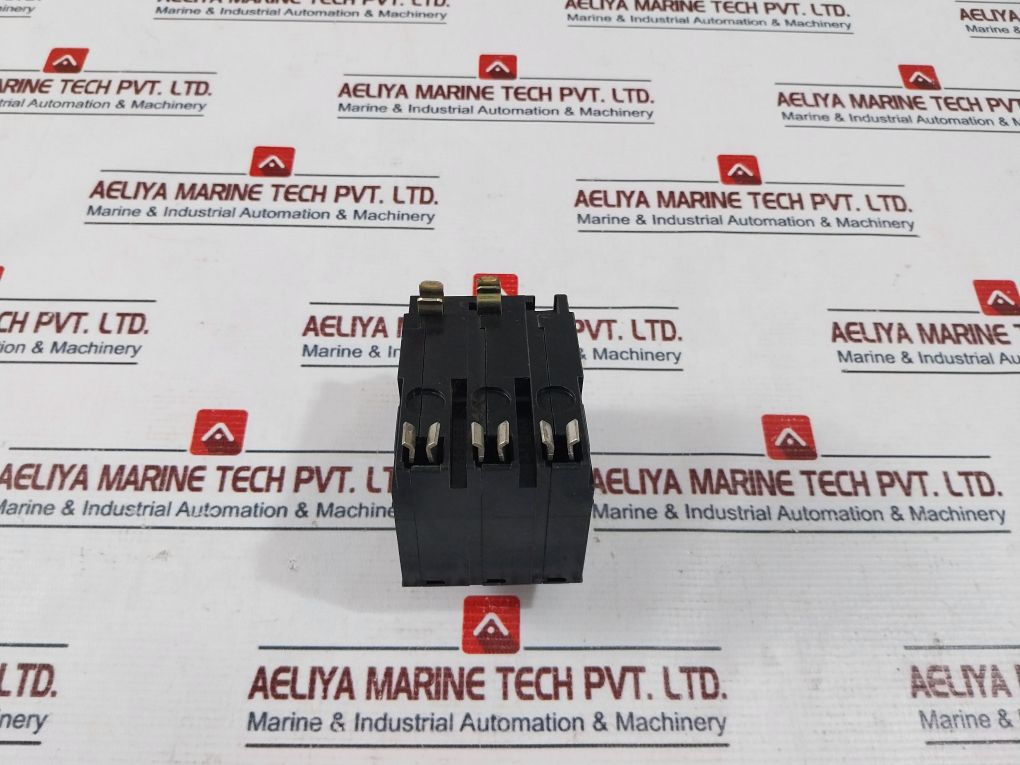 Square D Qo 340 Circuit Breaker 3 Pole 40A