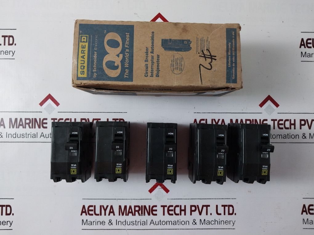 Square D Qo220 Plug-on Circuit Breaker