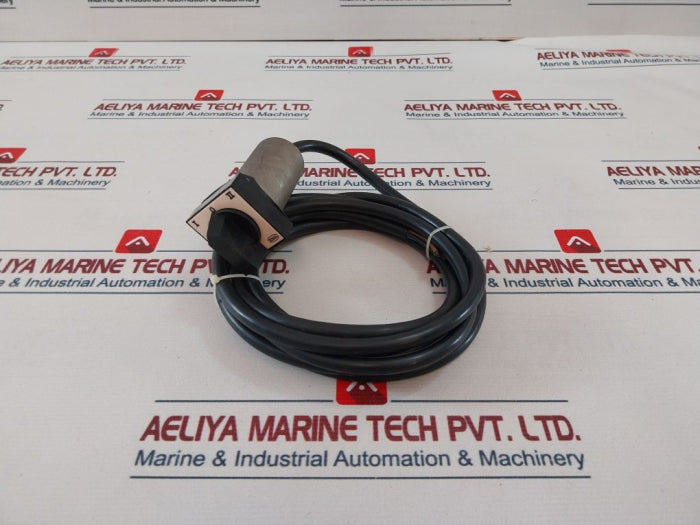 Stahl 8004 Control Switch