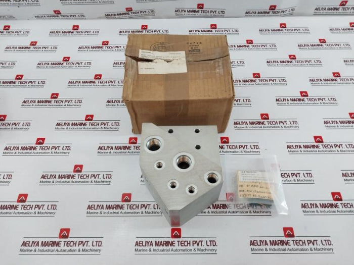 Sun Hydraulics 1028716 Hydraulic For Wr-120 Iron/Junction B105 060 B03