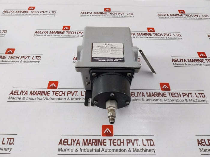 Switzer Gm 203 02 C2K 33 Z Pressure Switch 15A 250V Ac M.W.P: 4 Bar