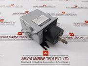 Switzer Gm 203 02 C2K 33 Z Pressure Switch 15A 250V Ac M.W.P: 4 Bar