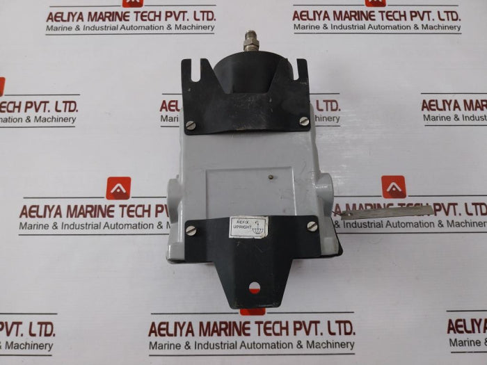 Switzer Gm 203 02 C2K 33 Z Pressure Switch 15A 250V Ac M.W.P: 4 Bar