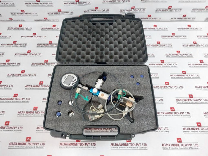 Taishio Ts-dpg-110 Pressure Calibrator Set Ip65, Various Fitting