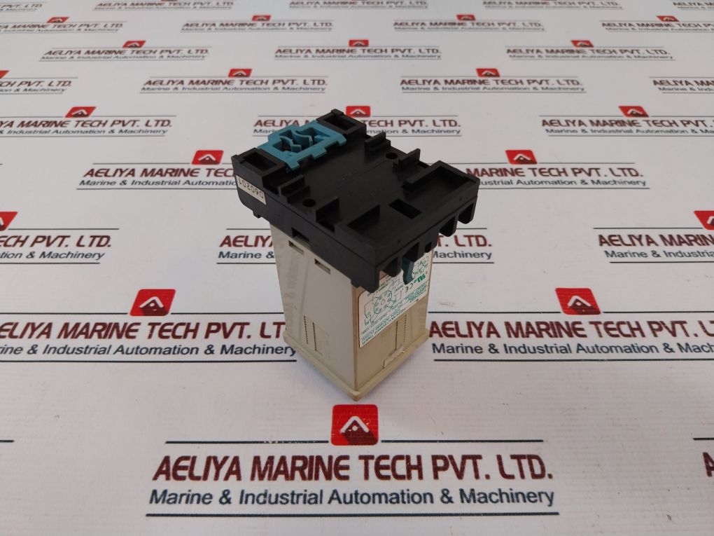 Tatsuno Matsushita Tz224-a2C60M-dc24V Multirange Timer 24V