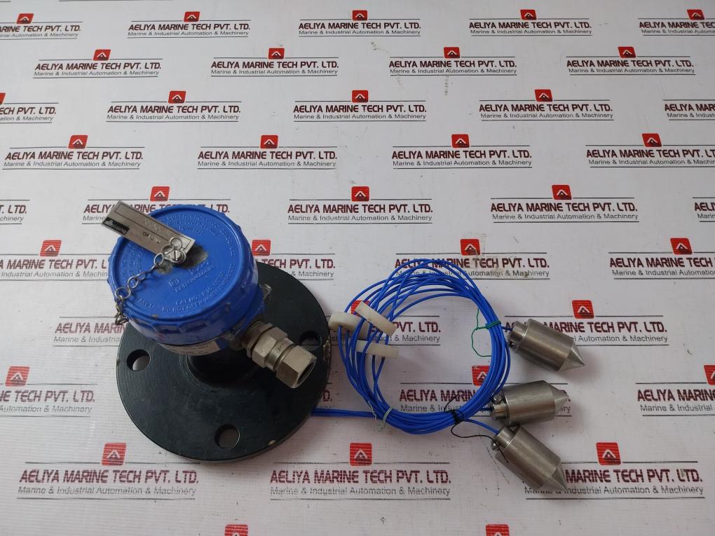 Techtrol Cns-em3Ust3 Conductivity Type Level Switch Ip 66 – Aeliya Marine