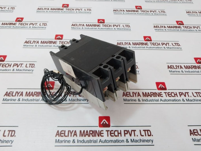 Teco To-100Eb 3 Pole No-fuse Circuit Breaker Temp 40°C Ac 690V 50/60Hz 60A