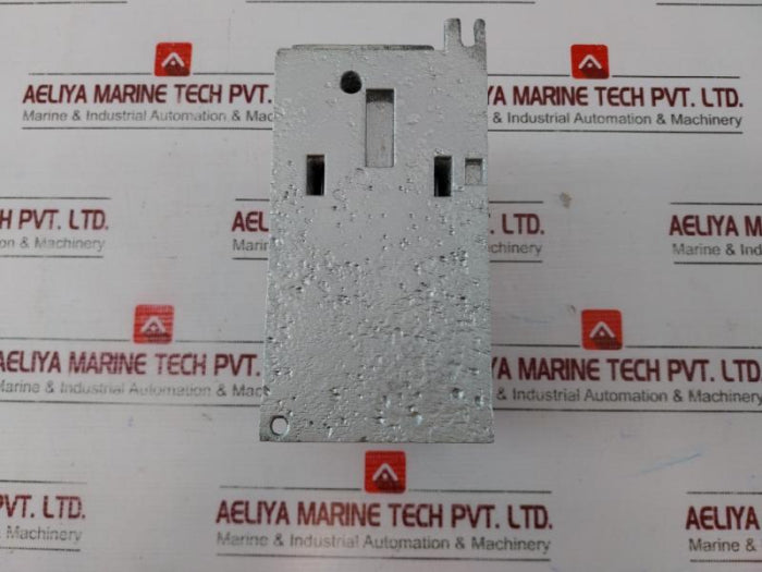 Telemecanique Atv11Hu05M2E Altivar 11 Variable Frequency Drive 230V~ 8B09511055