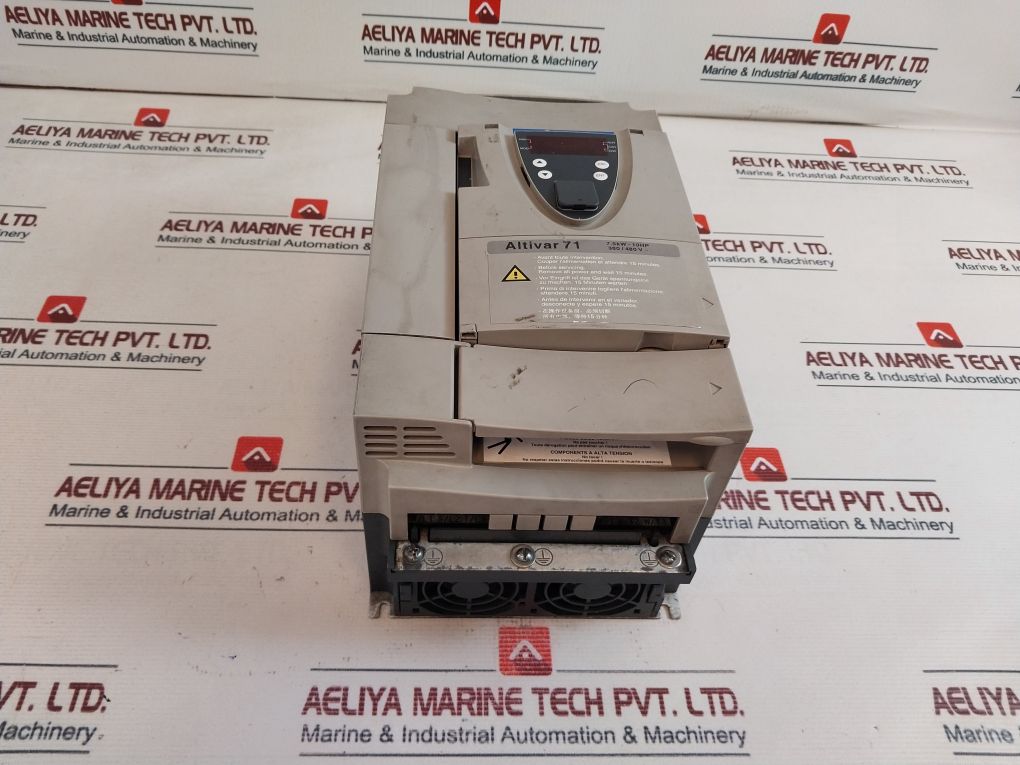 Telemecanique Atv71Hu75N4Z Variable Speed Drive 380/480V~