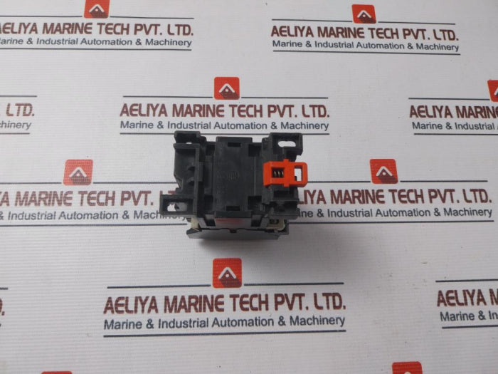 Telemecanique Ca2-dn 140•A 65 Auxiliary Contactor 10A 660V