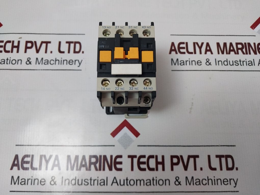 Telemecanique Ca2Dn22M7 Auxiliary Contactor 220-230 V 50 Hz/220-240 V 60 Hz