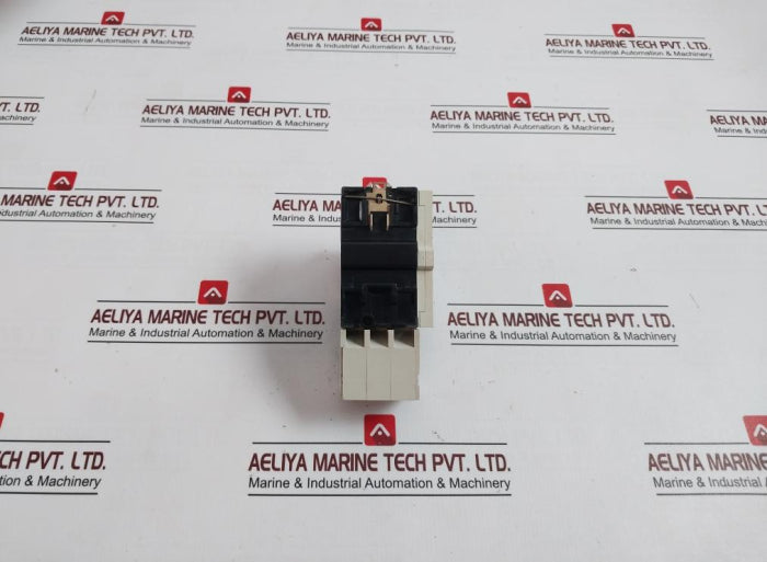 telemecanique-gv1-m14-motor-circuit-breaker-300v-max