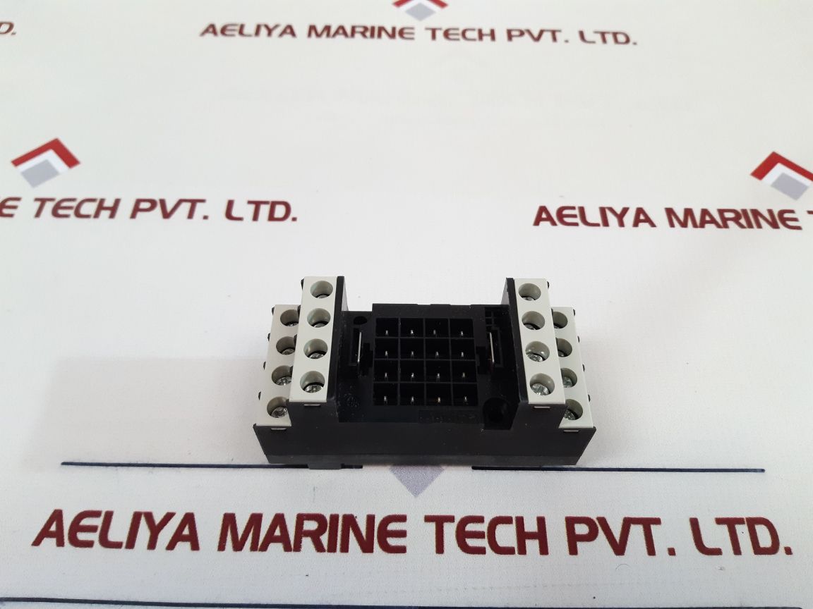 Telemecanique/Schneider Rhz 21 Socket, Relay Base Rhz21-tlm – Aeliya Marine