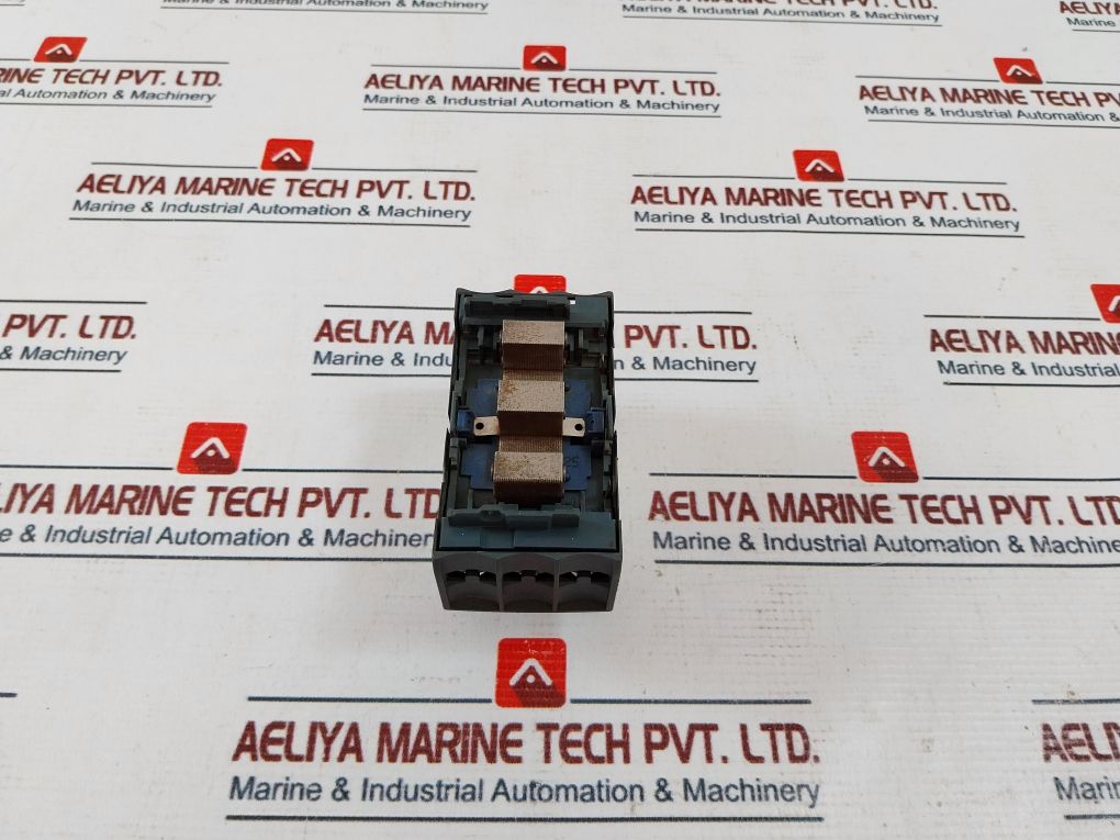 Telemecanique / Schneider Electric Lc1D25 Contactor 690V