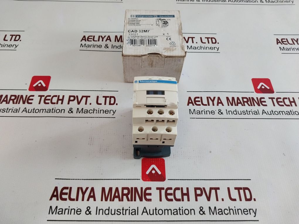 Telemecanique Cad32 M7 Contactor