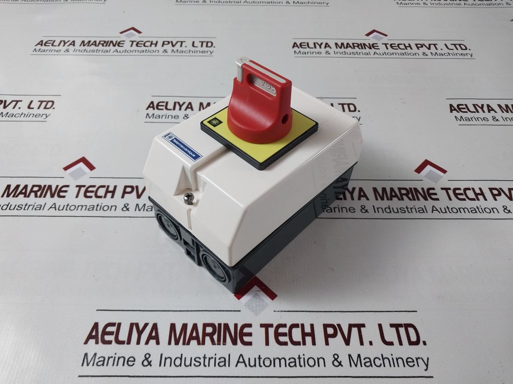 Telemecanique Vcf0Ge Isolator Switch With Operator – Aeliya Marine