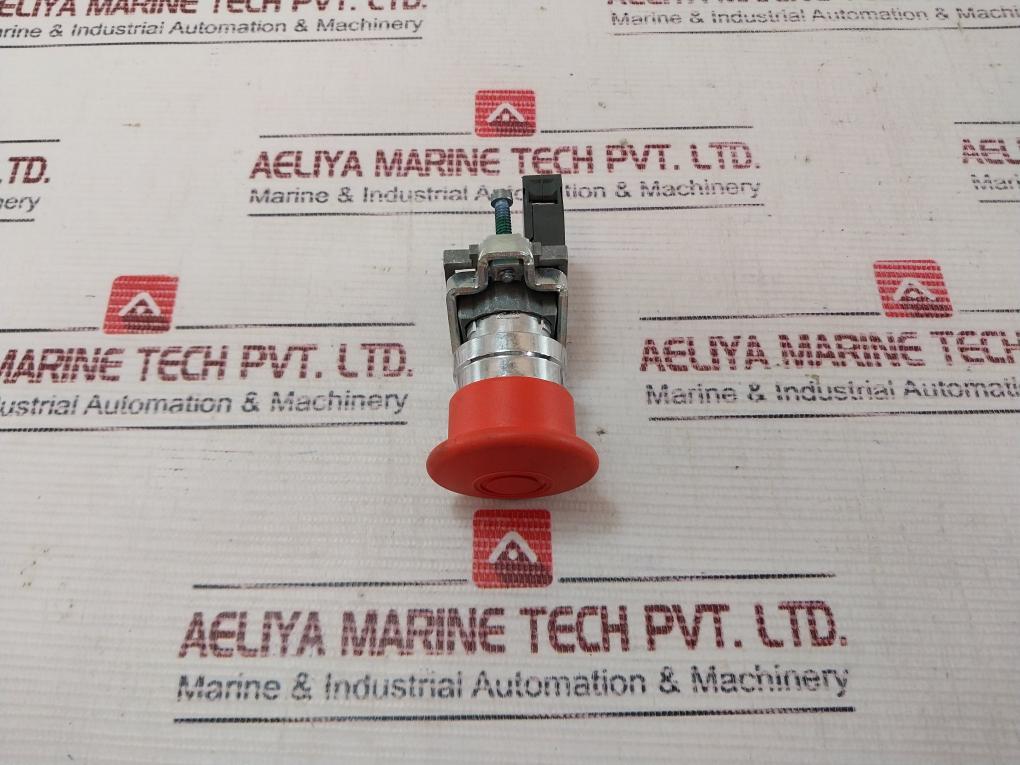 Telemecanique Xb4Bt42 Selector Switch 240V 3A