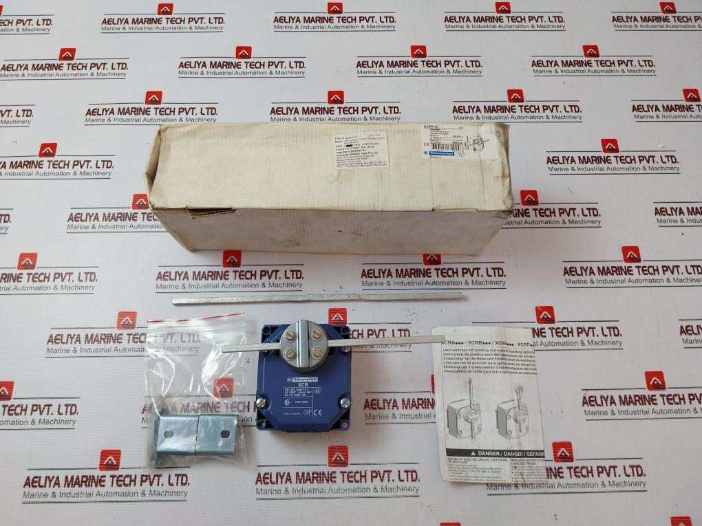 Telemecanique Xcrf17 Limit Switch Xcrf Square Rod 6 Mm Crosse