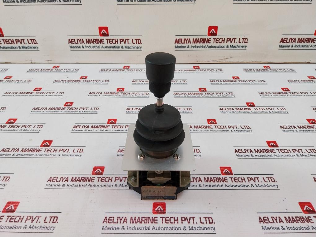Telemecanique Xkb-a Joystick Controller 10A 1000Va