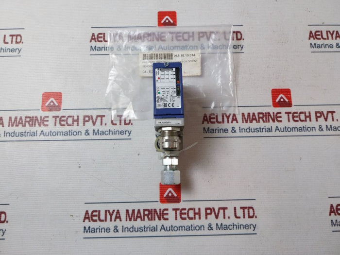 Telemecanique Xmlb300D2S11 Pressure Switch