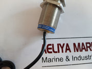 Telemecanique Xs1M30Ma230 Proximity Sensor
