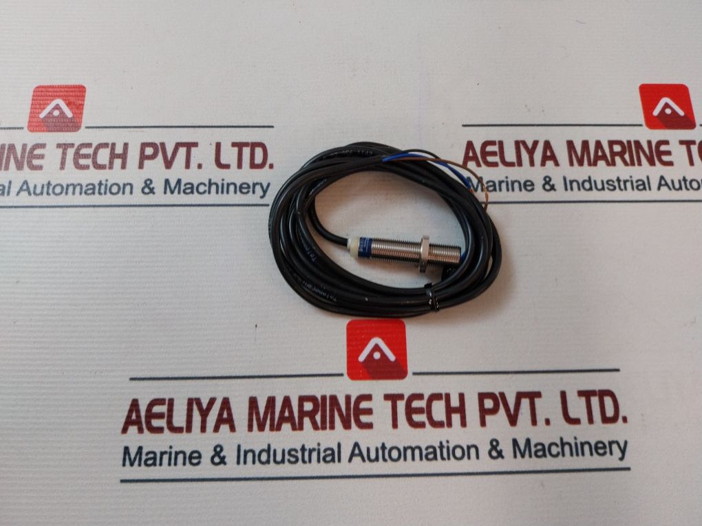 Telemecanique Xs612B1Pal2 Inductive Proximity Switch Sensor 12-48V