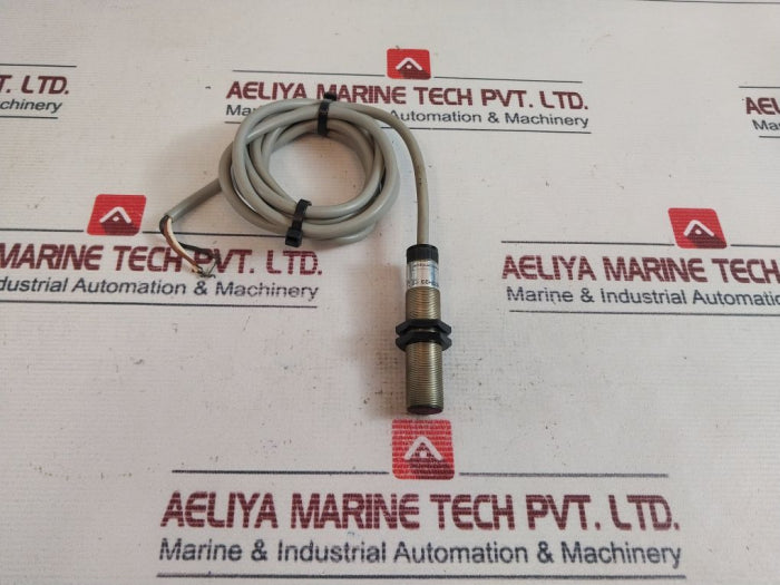 Telemecanique Xsa-c0573H23 Inductive Proximity Detector 12/48V