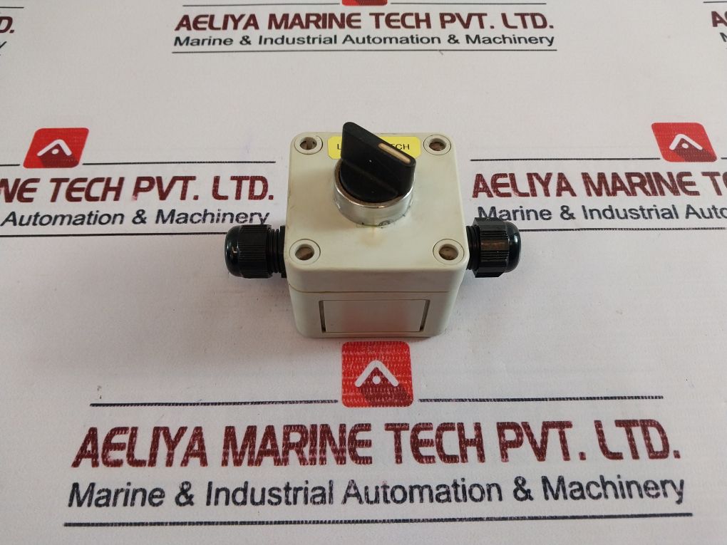 Telemecanique Zb2-be101 Light Switch 400V