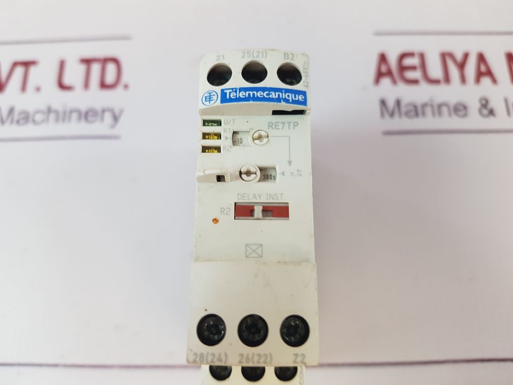 Telemecanique/Schneider Re7Tp13Bu Time Delay Relay