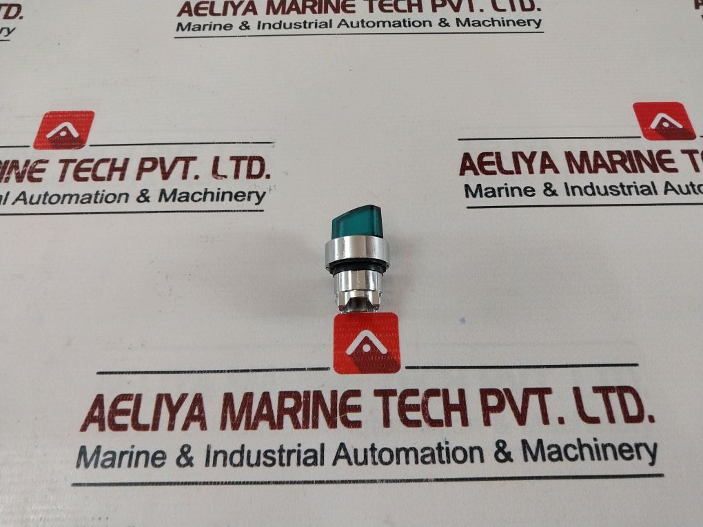 Telemecanique/Schneider Zb4 Bk1333 Position Selector Switch