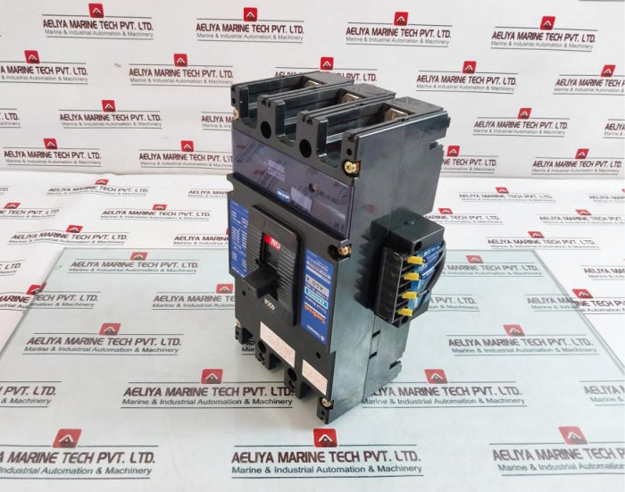 Terasaki Electric Tembreak Xs400Cs Circuit Breaker 400A