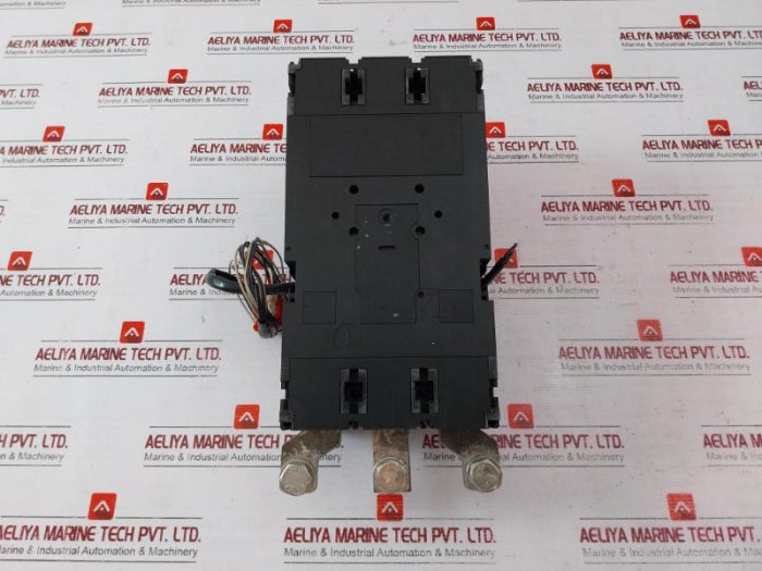 Terasaki Electric Tembreak Xs400Ns Circuit Breaker 3 Pole 400A 100-115V 50/60Hz