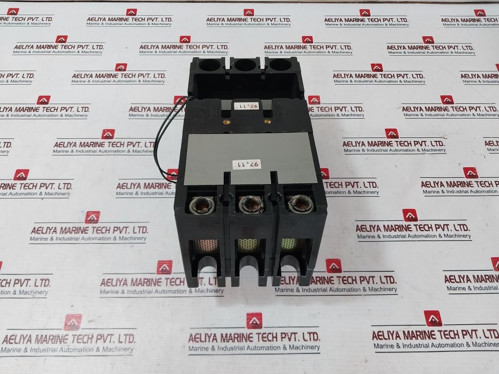 Terasaki Tl-225F Current Limiting Circuit Breaker 200A 690V Ac 3-pole