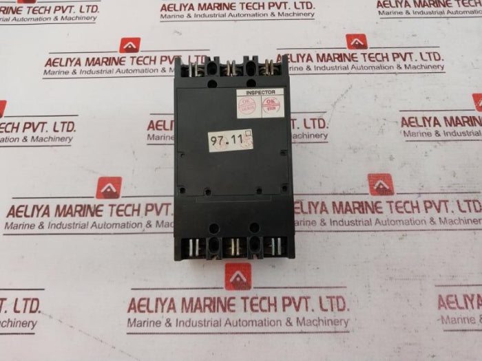 Terasaki Xe50Ns 3 Pole Circuit Breaker Ac660V 15A Ac220V 5Ka 2H1216Saa/K